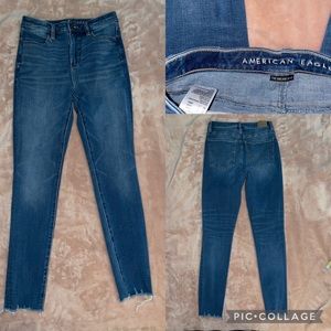 American Eagle Super High Rise Jegging